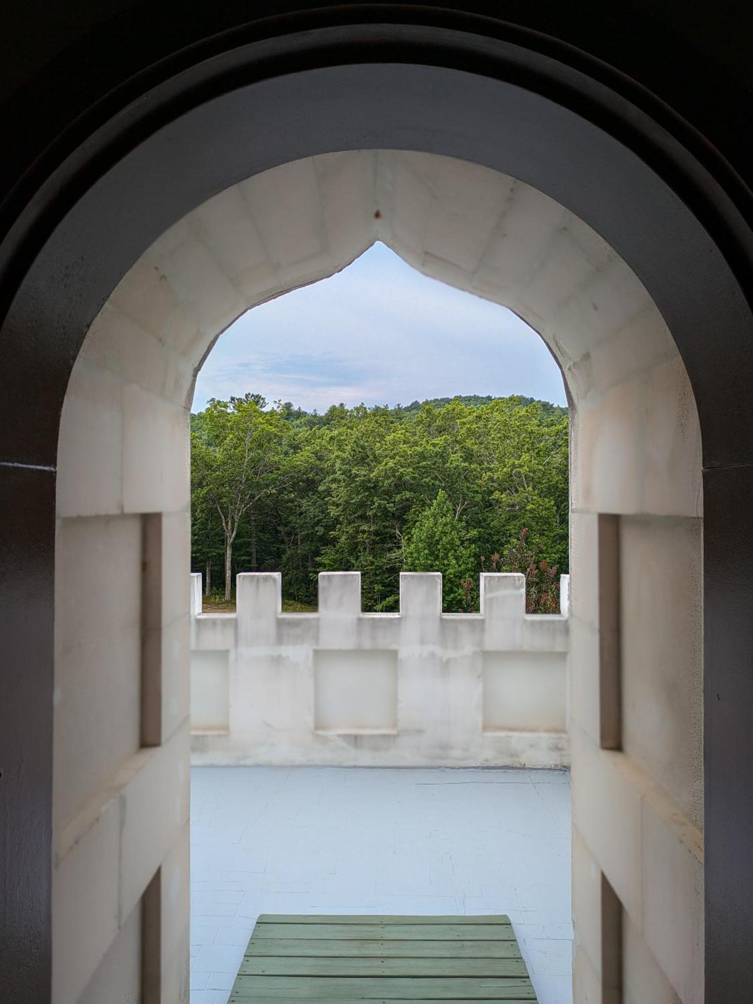 Duchess Chamber