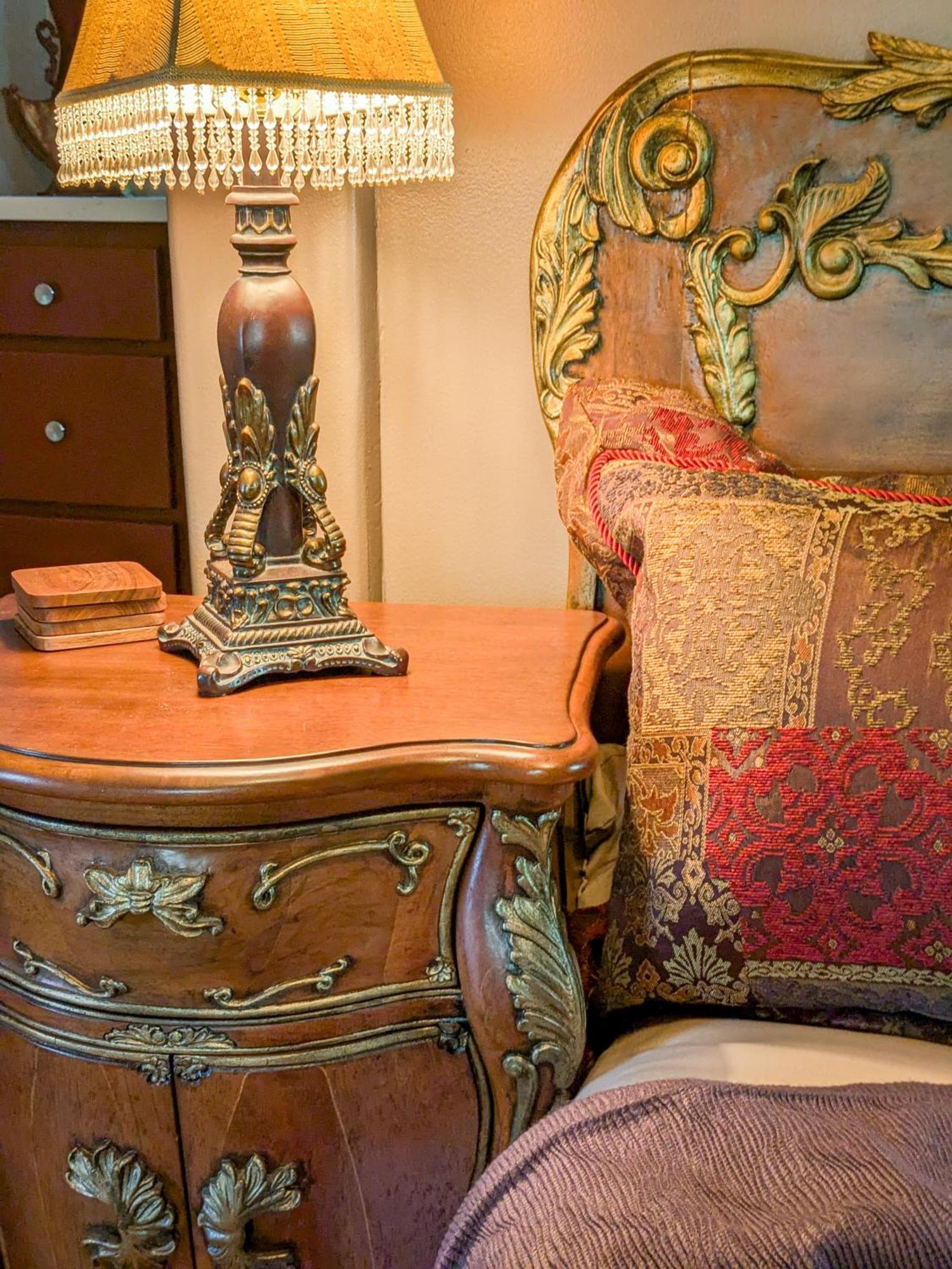 Duchess Chamber