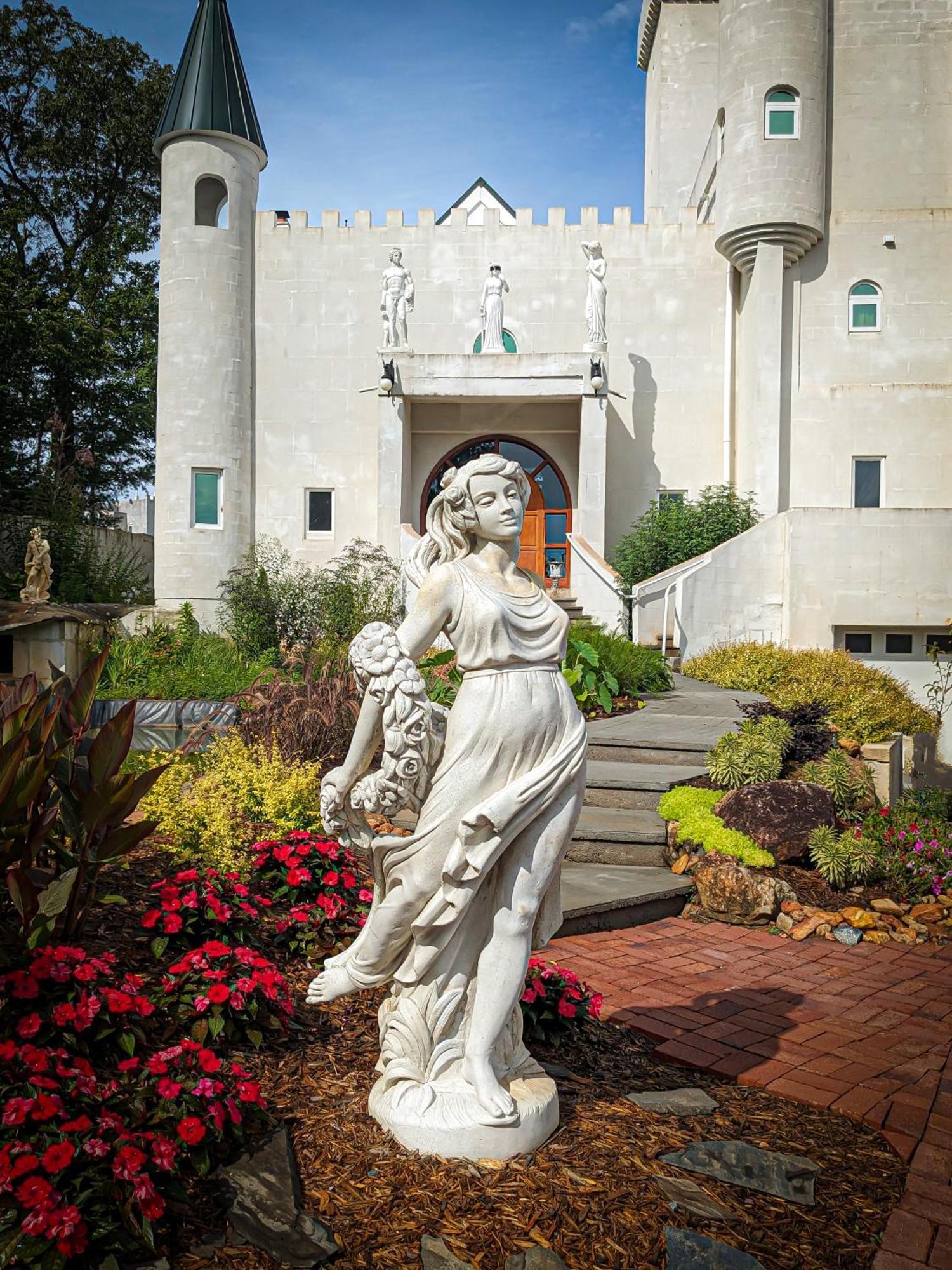 Princess Chamber